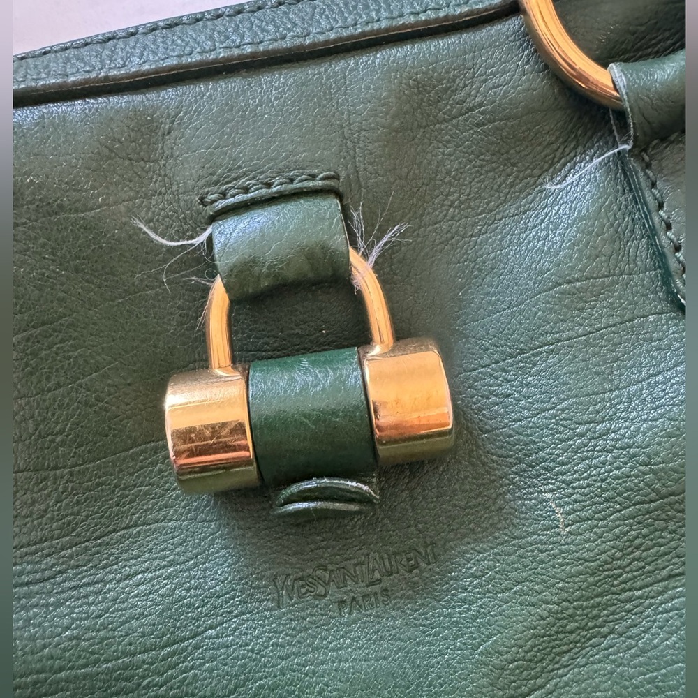 Saint Laurent Medium Muse Handbag - Picture 2 of 16